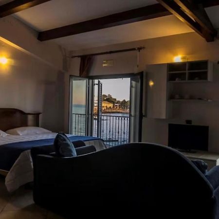 B&B Capomulini Eksteriør billede